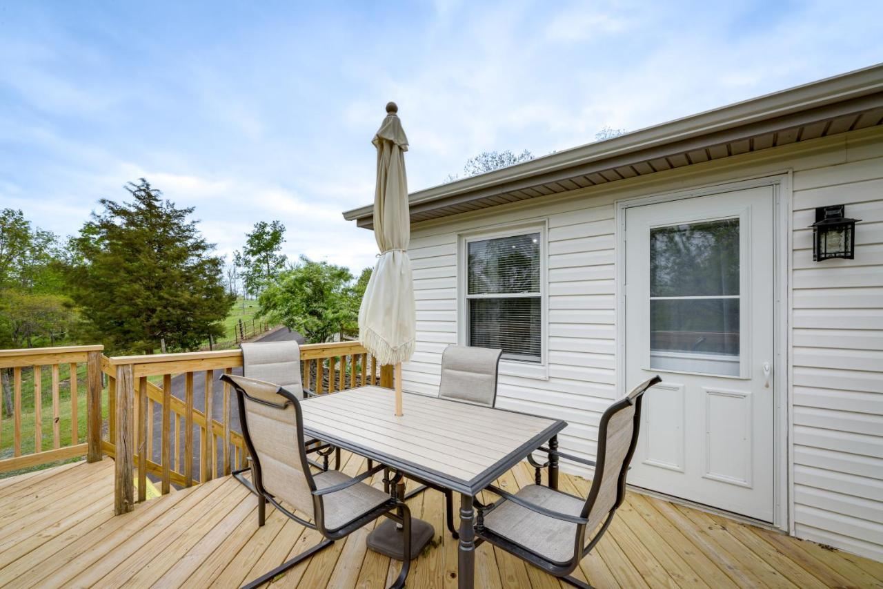 Villa Cozy Kentucky Retreat - Deck, Near Ark Encounter! à Dry Ridge Extérieur photo