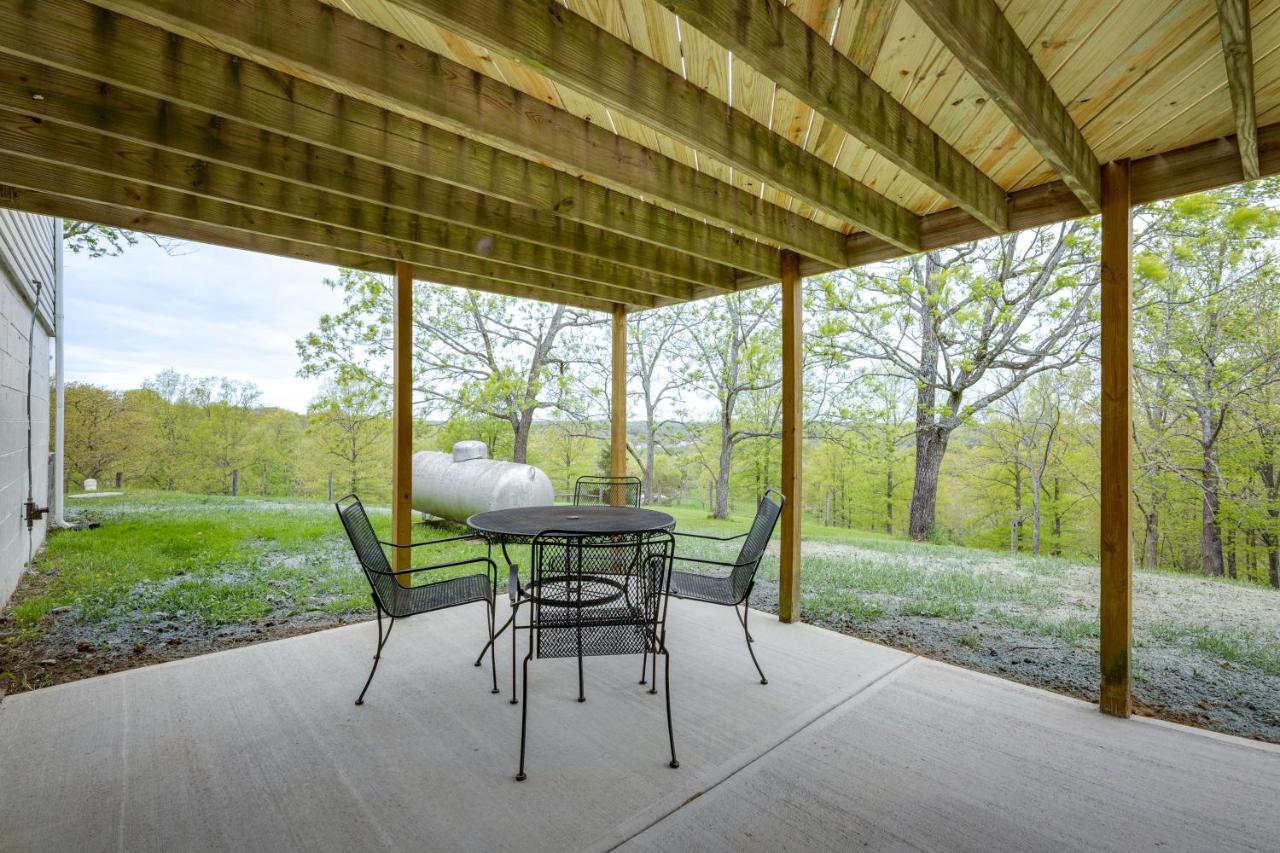 Villa Cozy Kentucky Retreat - Deck, Near Ark Encounter! à Dry Ridge Extérieur photo